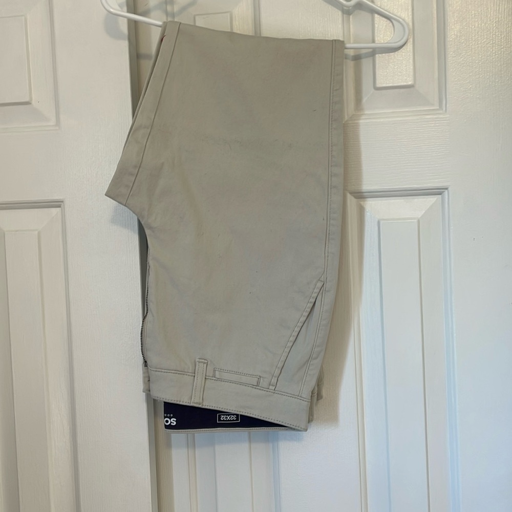Sonoma light khaki pants